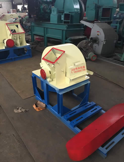 無(wú)棣原木粉碎機(jī)多少錢一臺(tái)